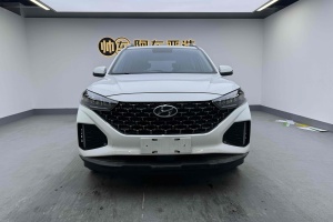 ix35 现代 2.0L 自动两驱领先版GLS