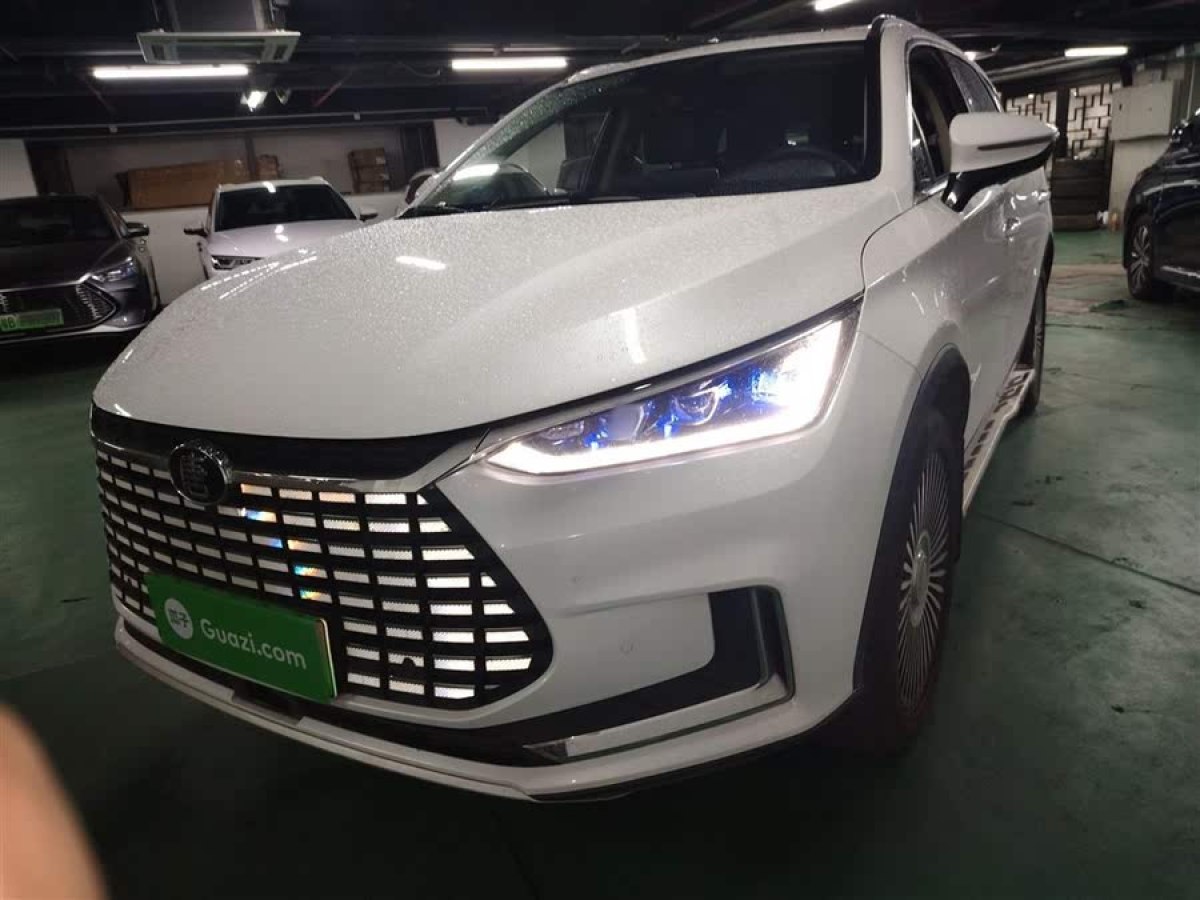 比亞迪 唐新能源  2019款 EV600D 四驅(qū)智聯(lián)創(chuàng)領(lǐng)型 5座圖片