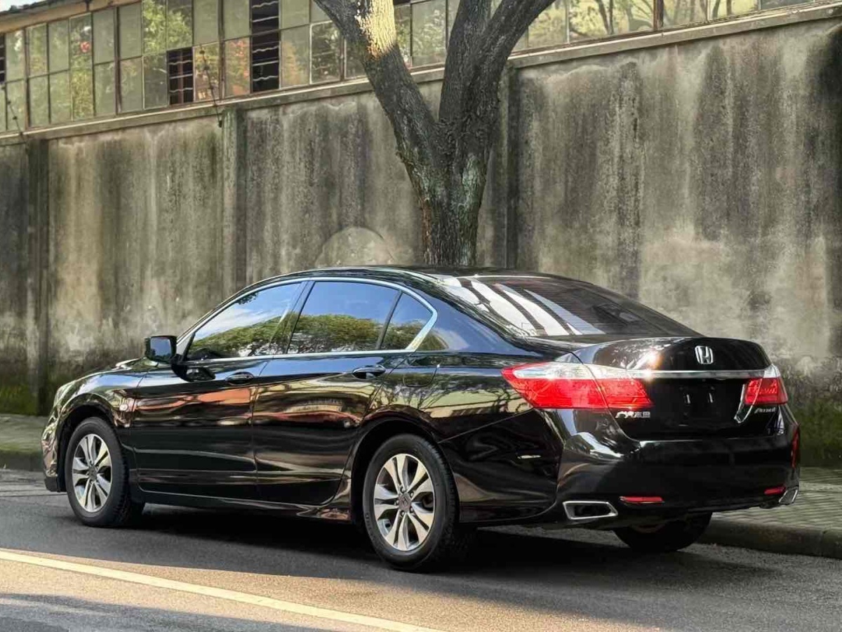 本田 雅閣  2015款 2.0L LX 舒適版圖片