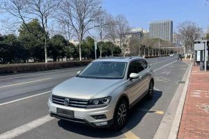 途觀 大眾 L 330TSI DSG兩驅(qū)旗艦版