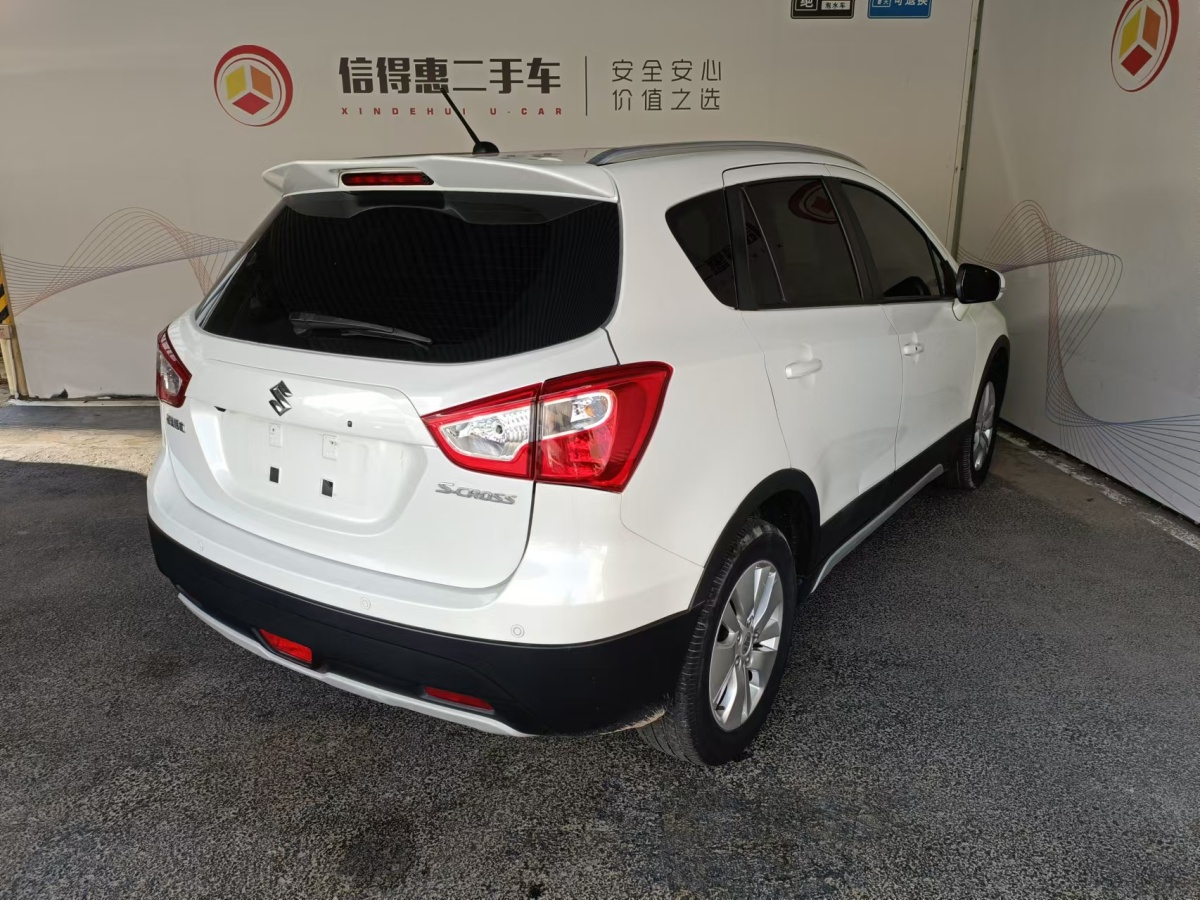 鈴木 鋒馭  2014款 1.6L CVT兩驅(qū)精英型圖片