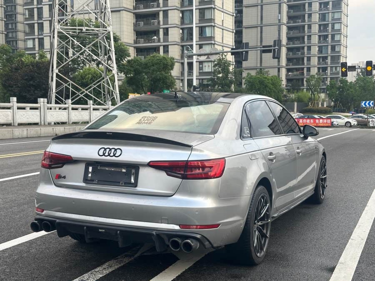 奧迪 奧迪A4L  2017款 40 TFSI 時尚型圖片