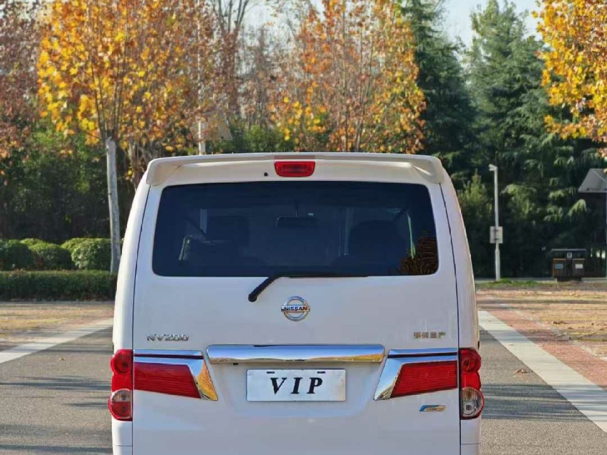 日產(chǎn) NV200  2018款 1.6L CVT尊享型圖片