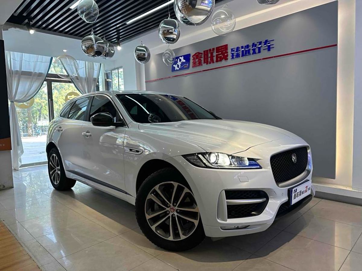 2017年5月捷豹 F-PACE  2016款 3.0 SC 四驅R-Sport運動版