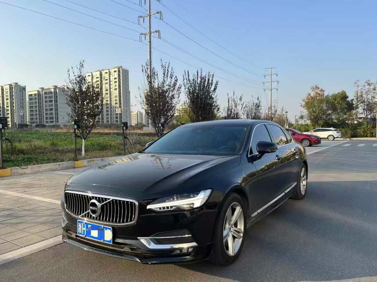 沃爾沃 S90  2018款 T4 智遠(yuǎn)版圖片