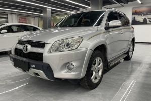 2013年6月豐田 RAV4榮放  炫裝版 2.4L 自動四驅(qū)豪華