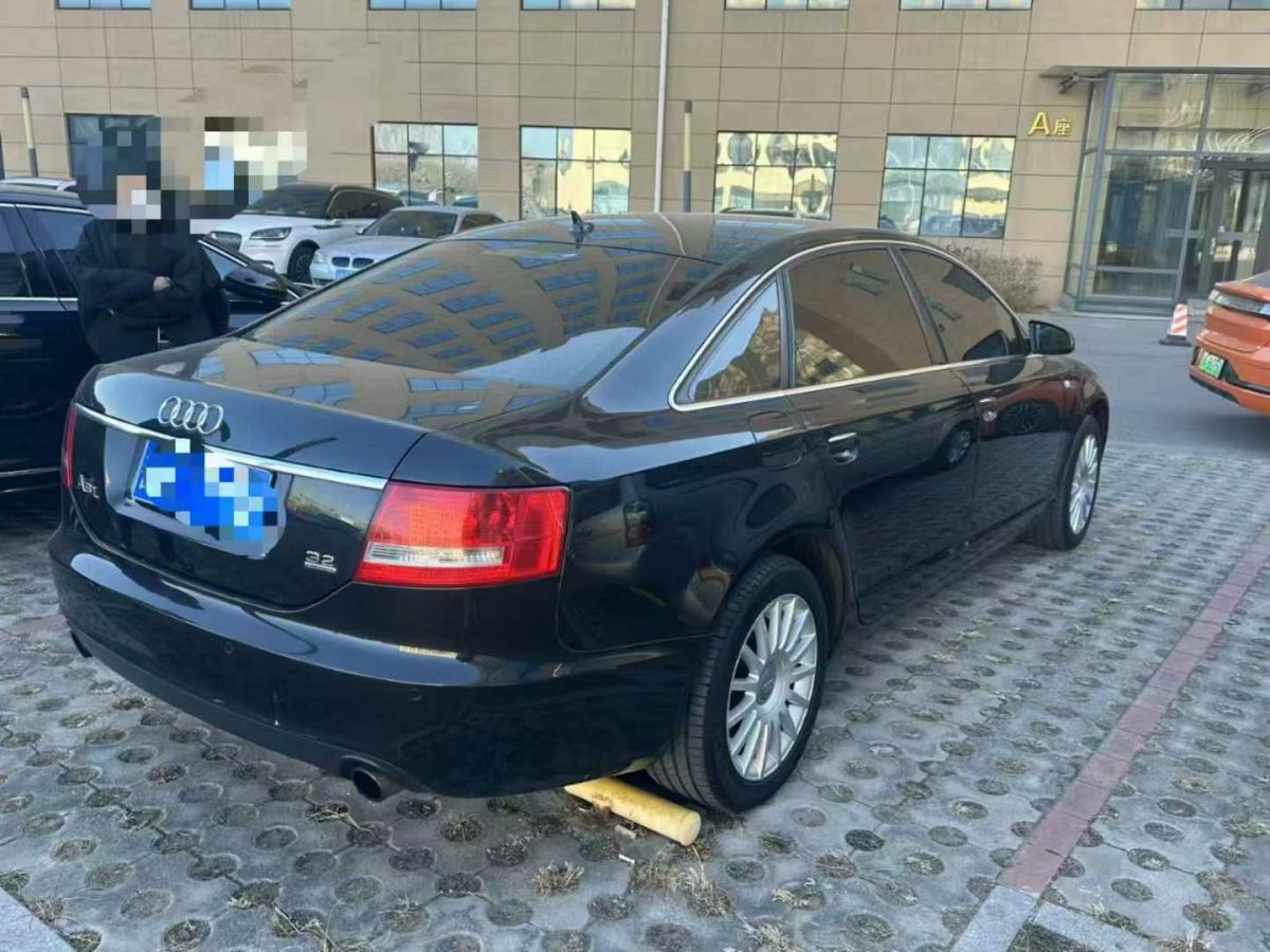 奧迪 奧迪A6L  2007款 A6L 4.2FSI Quattro至尊旗艦型導(dǎo)航版圖片