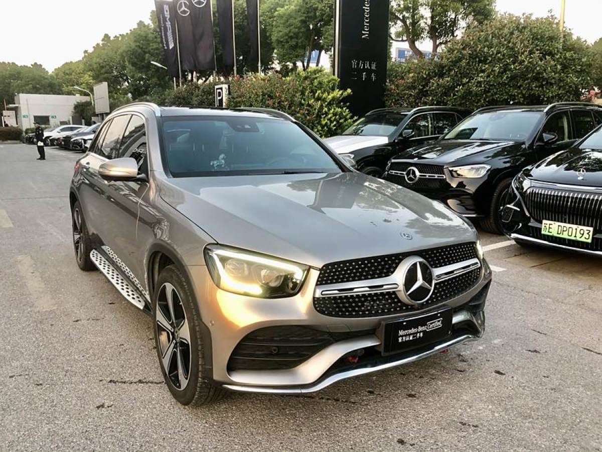 2019年12月奔馳 奔馳GLC  2020款 GLC 300 L 4MATIC 豪華型