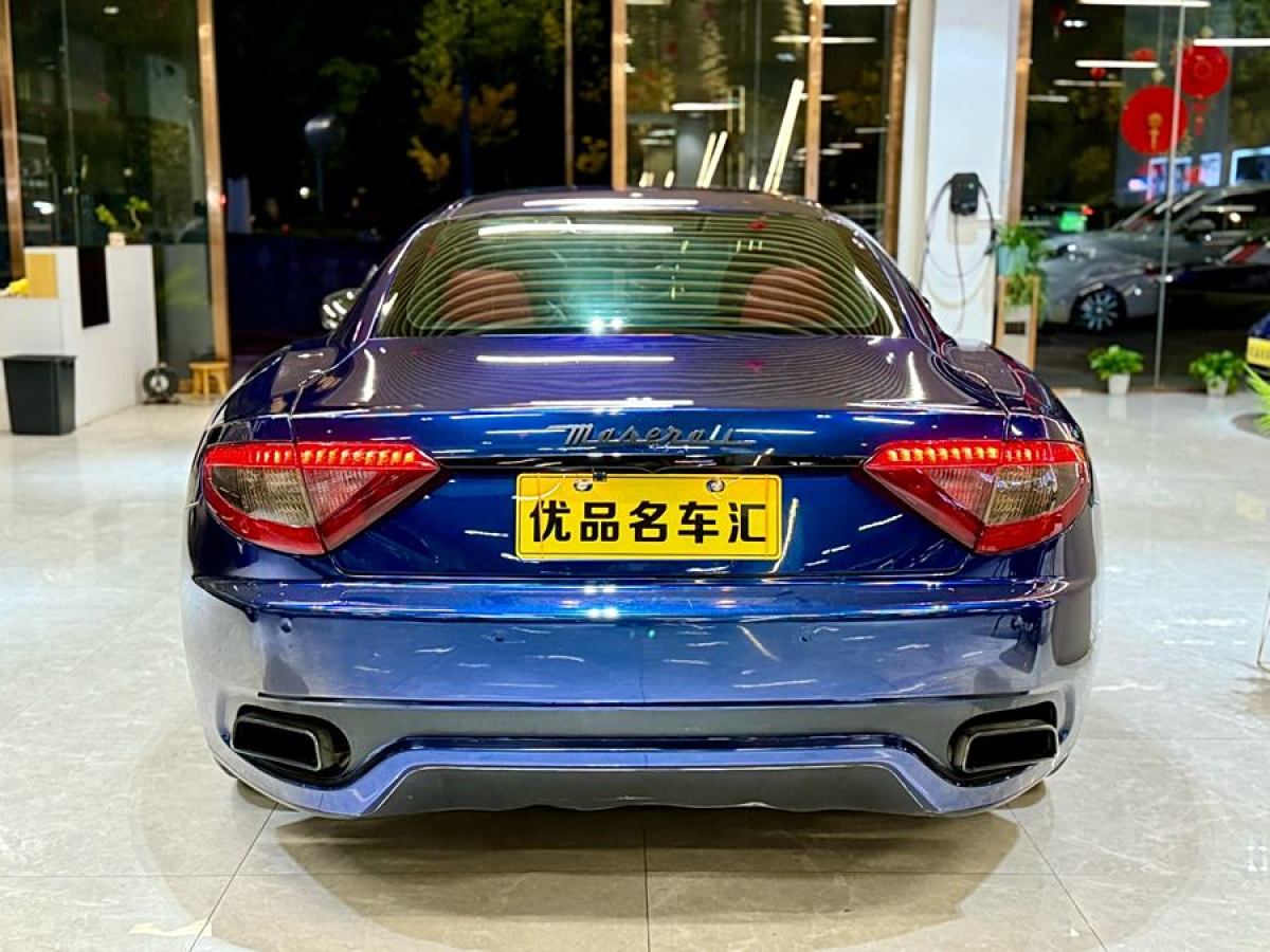 瑪莎拉蒂 GranTurismo  2007款 4.2L 標(biāo)準(zhǔn)版圖片