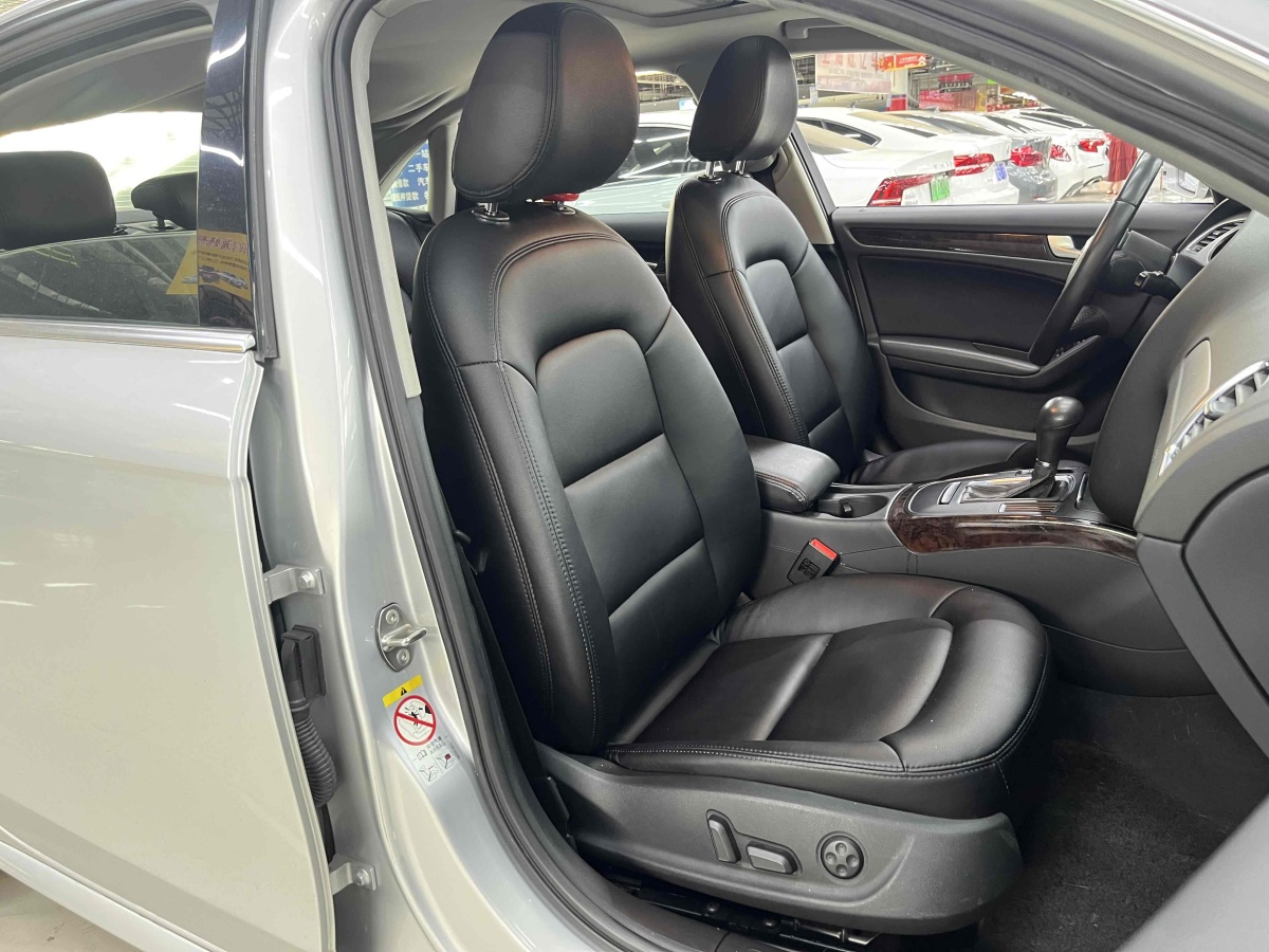 奧迪 奧迪A4L  2011款 2.0 TFSI 標準型圖片