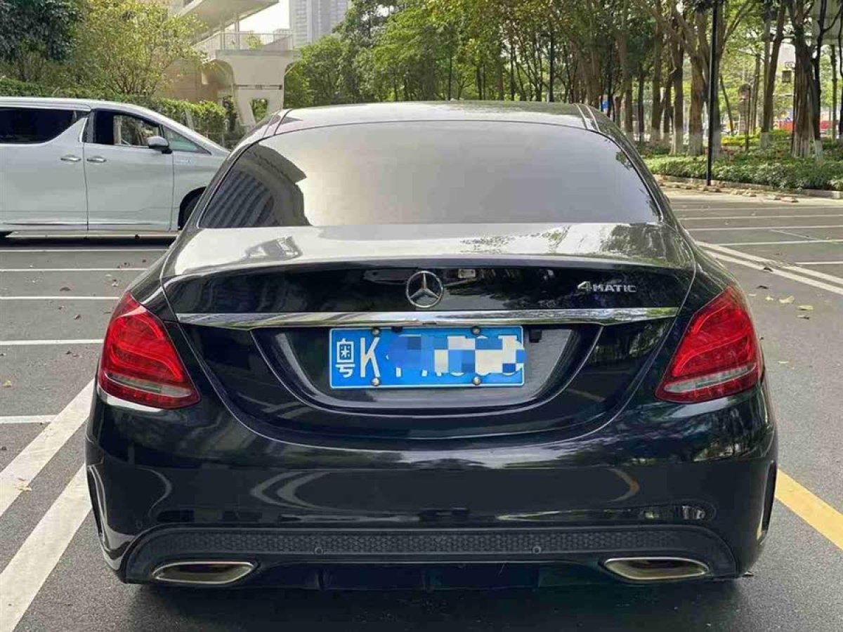 奔馳 奔馳C級(jí)  2016款 C 180 L 運(yùn)動(dòng)型圖片
