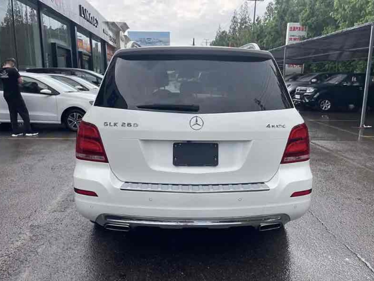 奔馳 奔馳GLK級  2015款 GLK 260 4MATIC 時尚型 極致版圖片