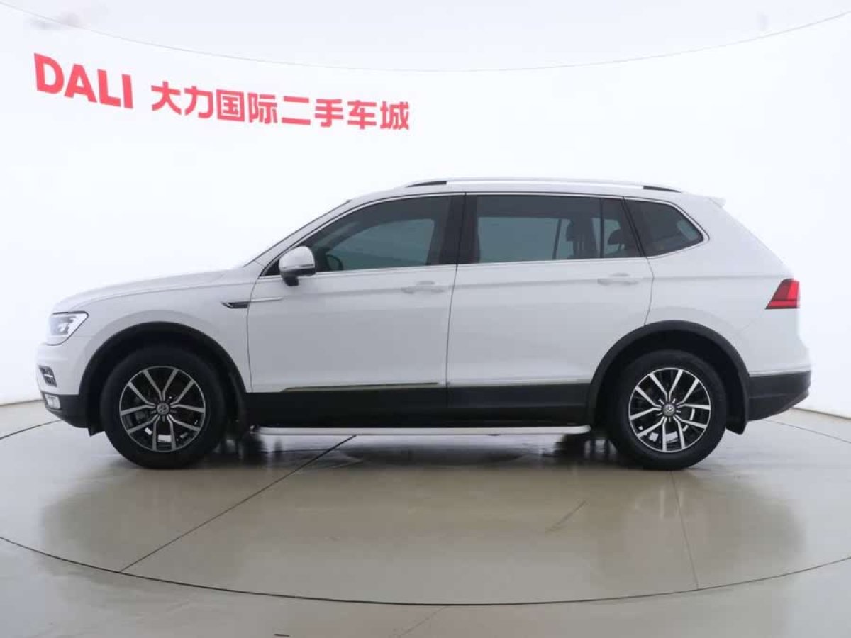 大眾 途觀L  2018款 改款 330TSI 自動(dòng)兩驅(qū)豪華版圖片