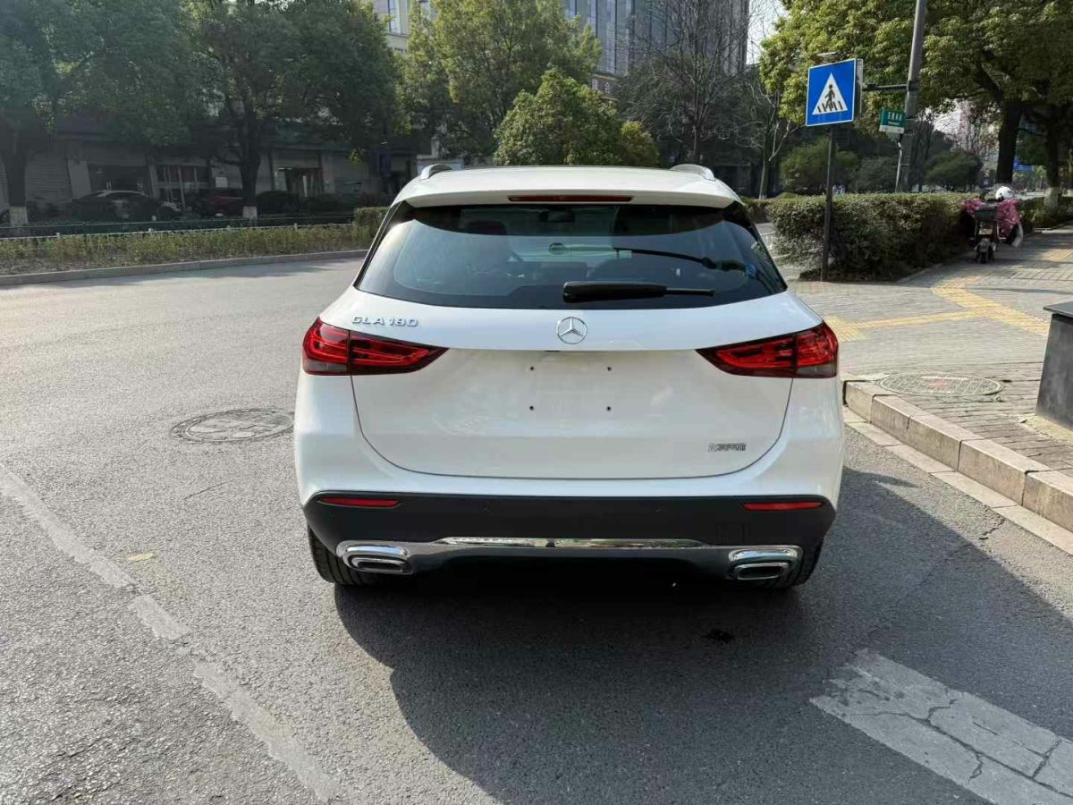 奔馳 奔馳GLA AMG  2021款 AMG GLA 45 4MATIC+圖片