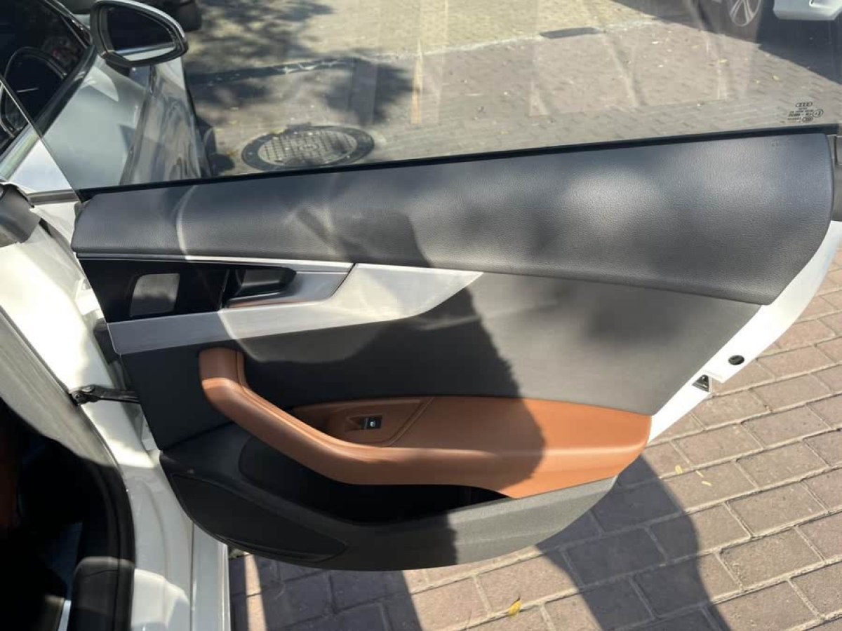 奧迪 奧迪A5  2023款 Sportback 40 TFSI 時(shí)尚動感型圖片