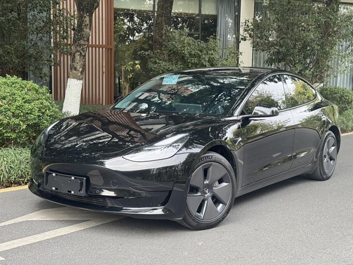 特斯拉 Model Y  2022款 改款 后輪驅(qū)動版圖片