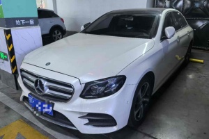 奔驰E级 奔驰 E 300 L 运动豪华型