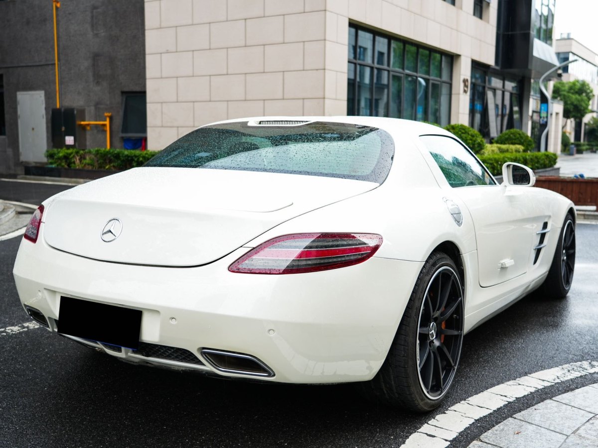 2013年6月奔馳 奔馳SLS級(jí)AMG  2011款 SLS AMG