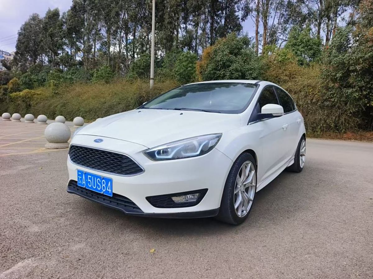 福特 ?？怂? 2015款 兩廂 EcoBoost 180 自動精英型圖片