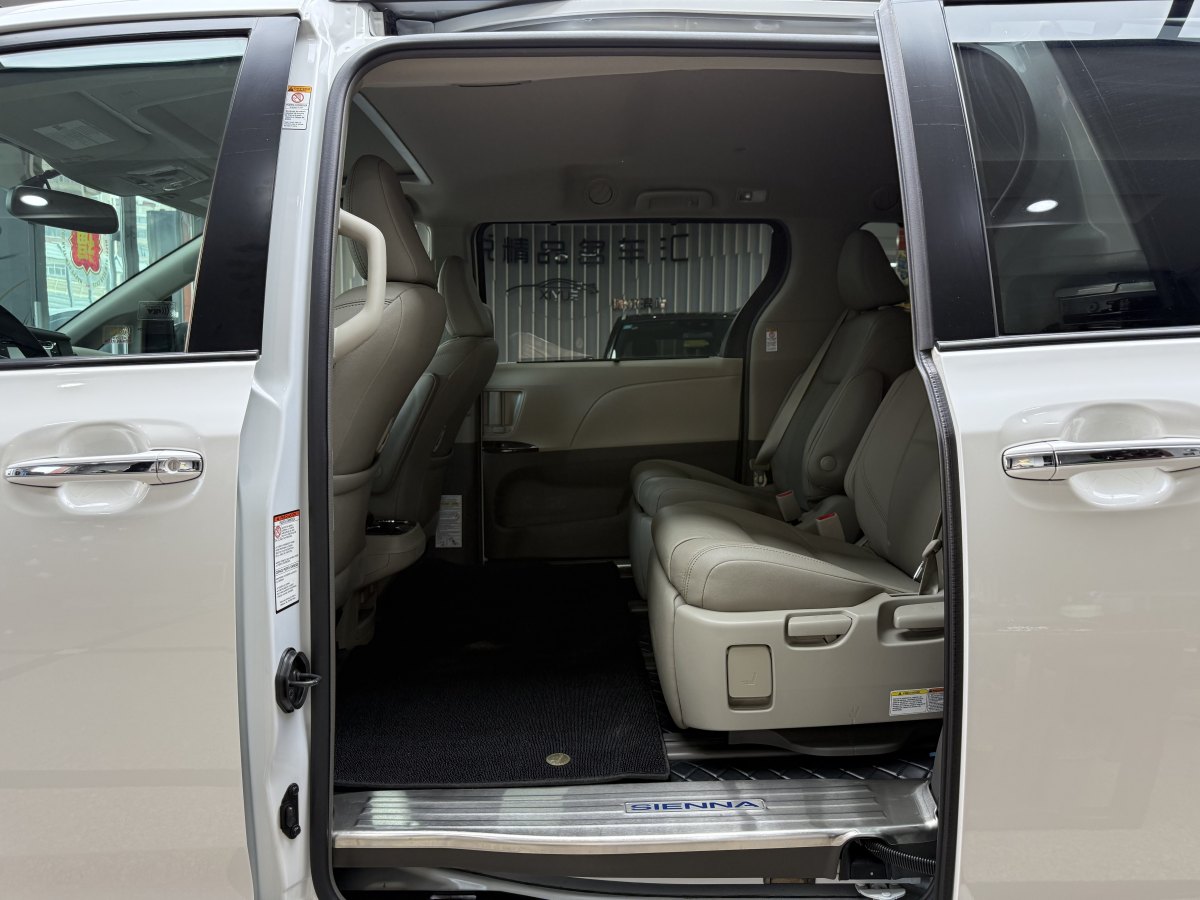豐田 塞納  2006款 3.5L XLE 兩驅(qū)圖片