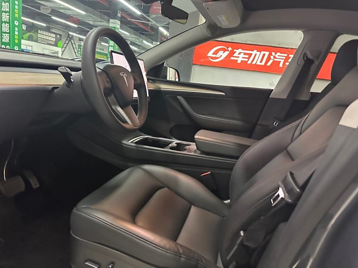 特斯拉 Model Y  2021款 改款 長(zhǎng)續(xù)航全輪驅(qū)動(dòng)版圖片