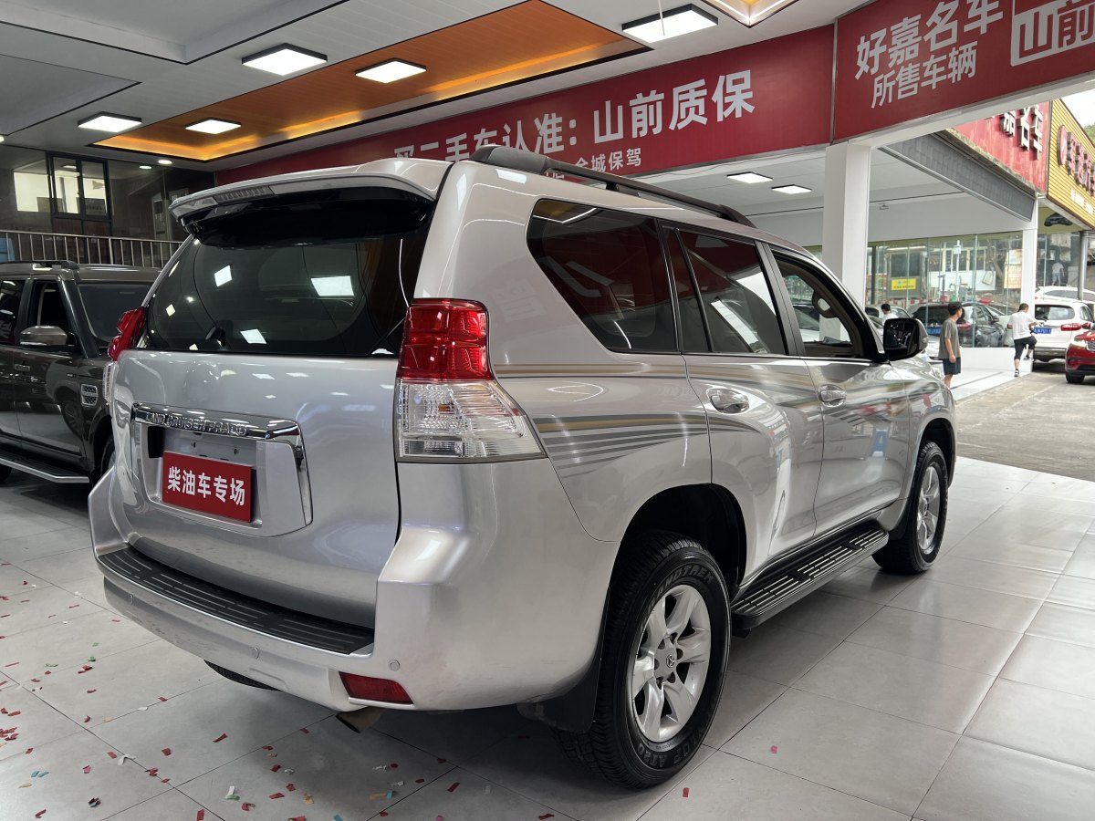 豐田 普拉多  2010款 2.7L 自動(dòng)標(biāo)準(zhǔn)版圖片