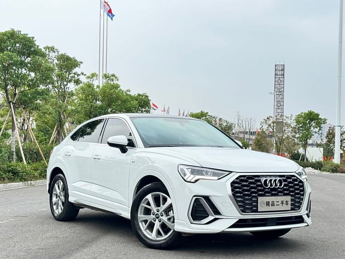 奧迪 奧迪Q3 Sportback  2020款 Sportback 35 TFSI 進取型圖片