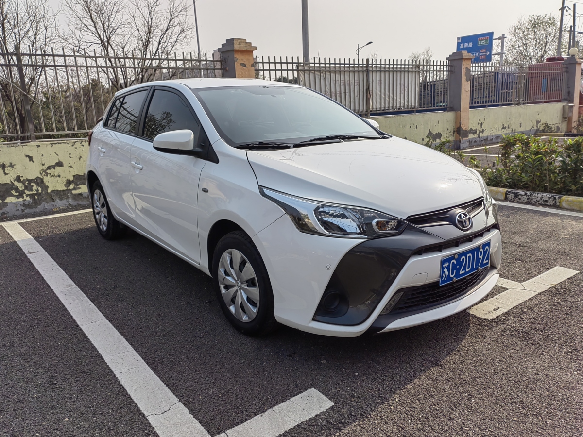 豐田 yaris l 致炫 2017款 1.5e cvt勁速升級版圖片