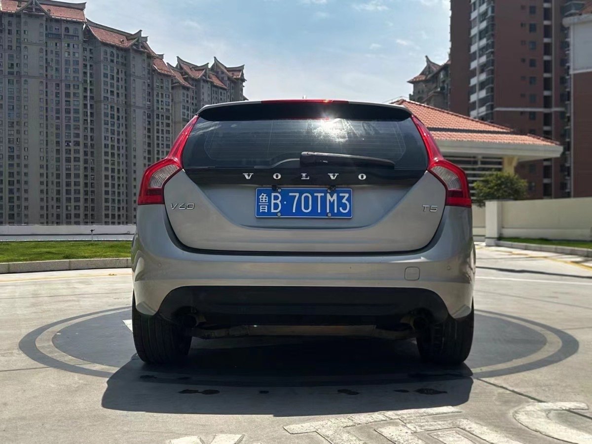 沃爾沃 V60  2013款 T5 智雅版圖片