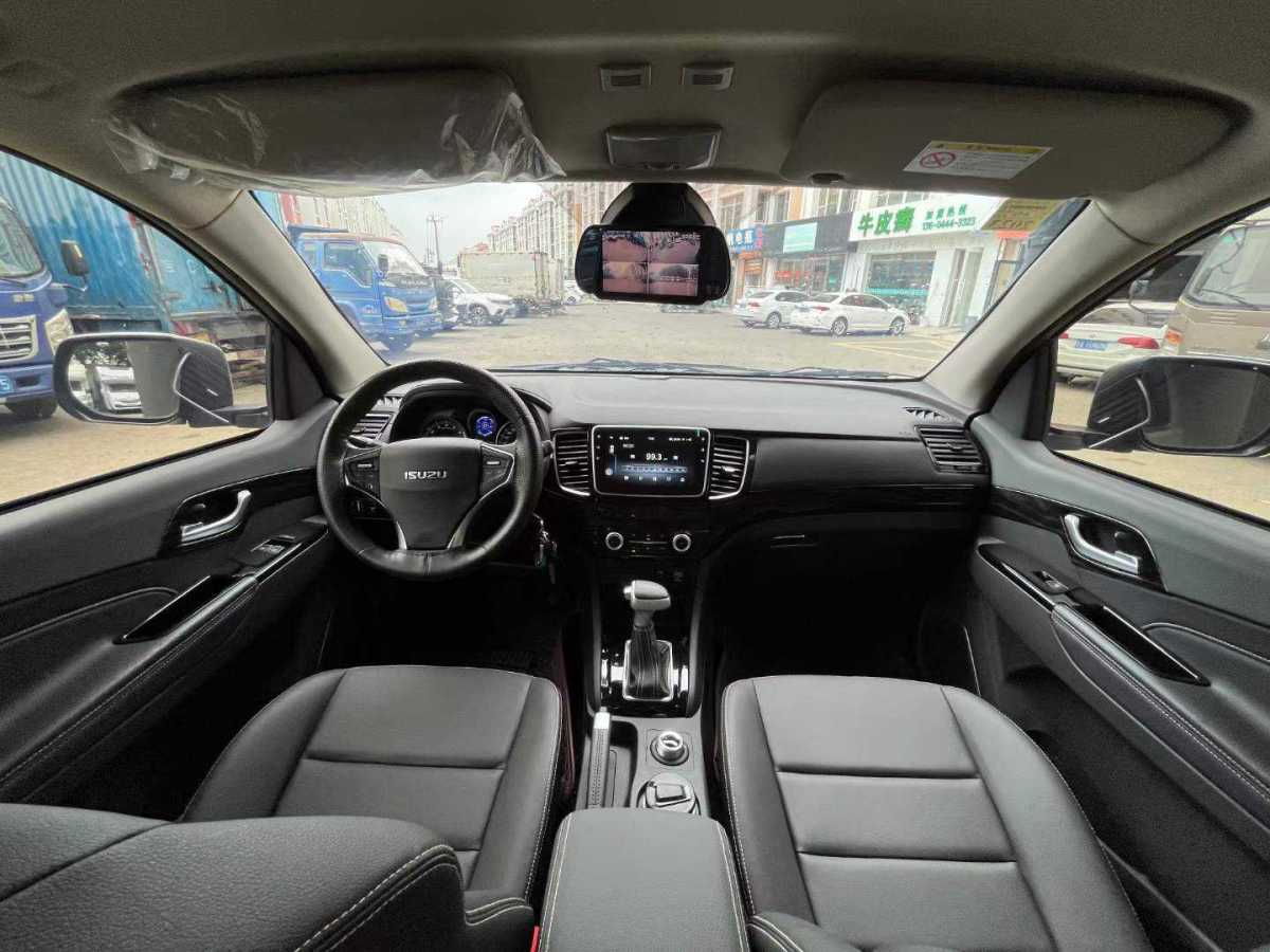 五十鈴 D-MAX  2021款 1.9T自動(dòng)四驅(qū)柴油Global暢領(lǐng)型RZ4E圖片