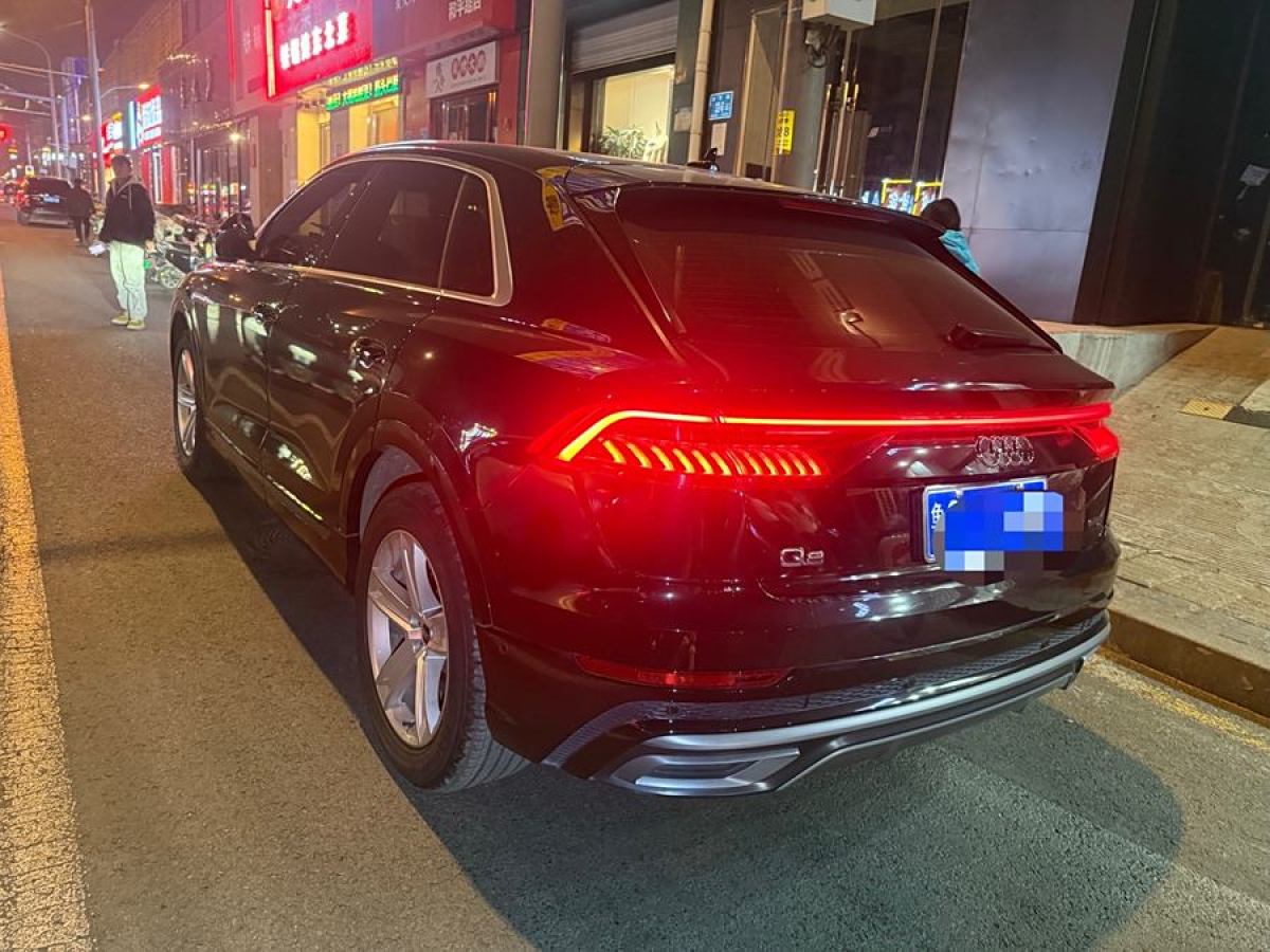 奧迪 奧迪Q8  2022款 45 TFSI 豪華動(dòng)感型圖片