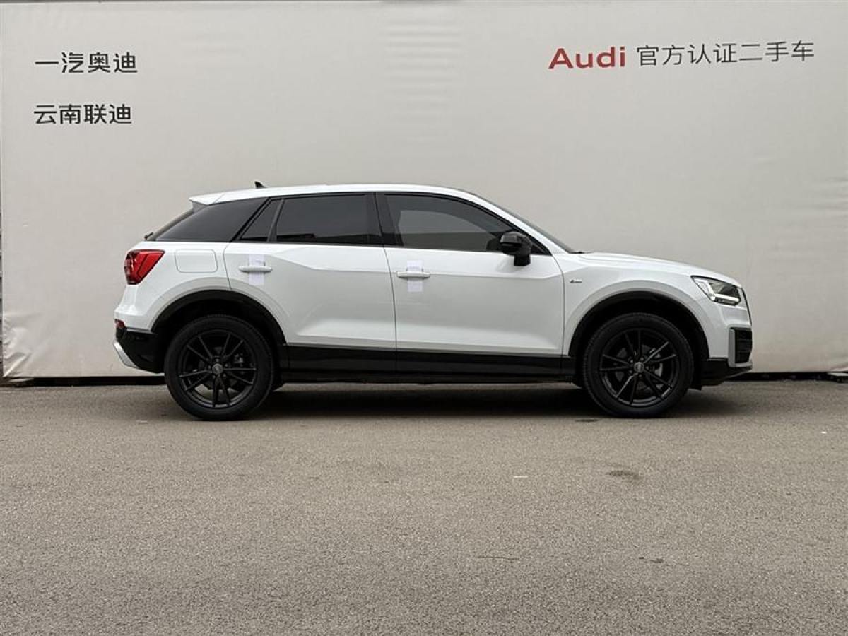 奧迪 奧迪Q2L  2021款 35 TFSI 時(shí)尚動(dòng)感型圖片