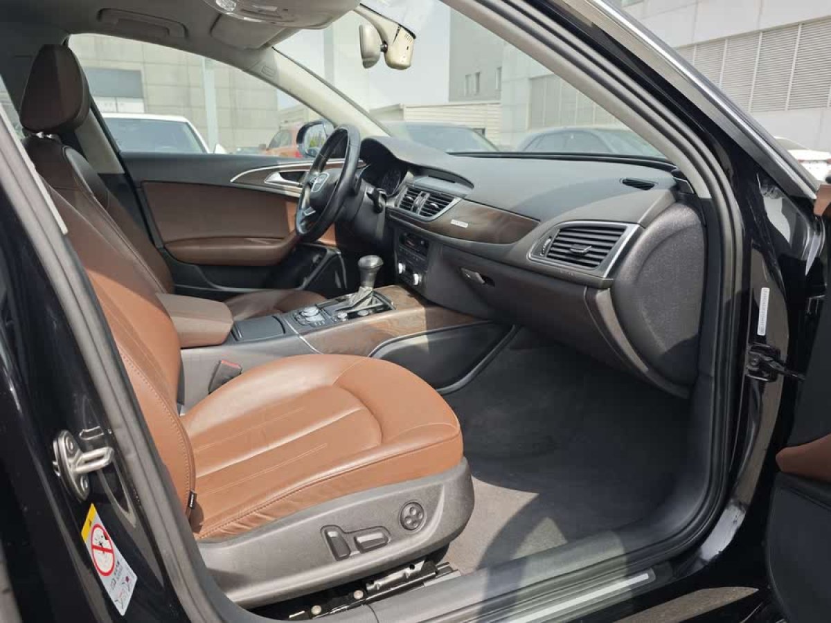奧迪 奧迪A6L  2015款 35 FSI quattro 技術(shù)型圖片