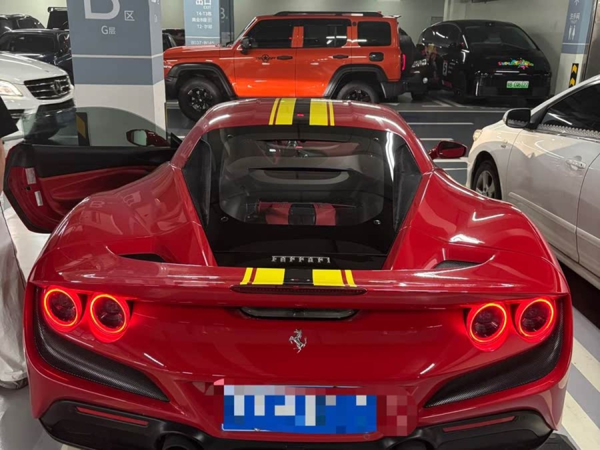 法拉利 F8 Tributo  2019款  3.9T V8圖片