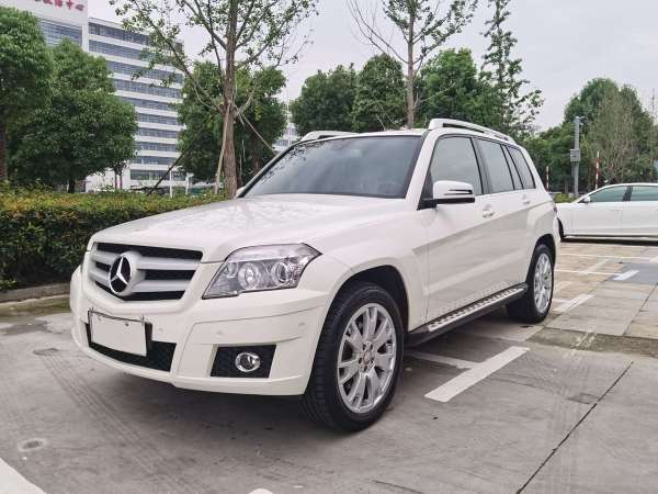 奔驰 奔驰GLK级  2011款 GLK 300 4MATIC 动感型