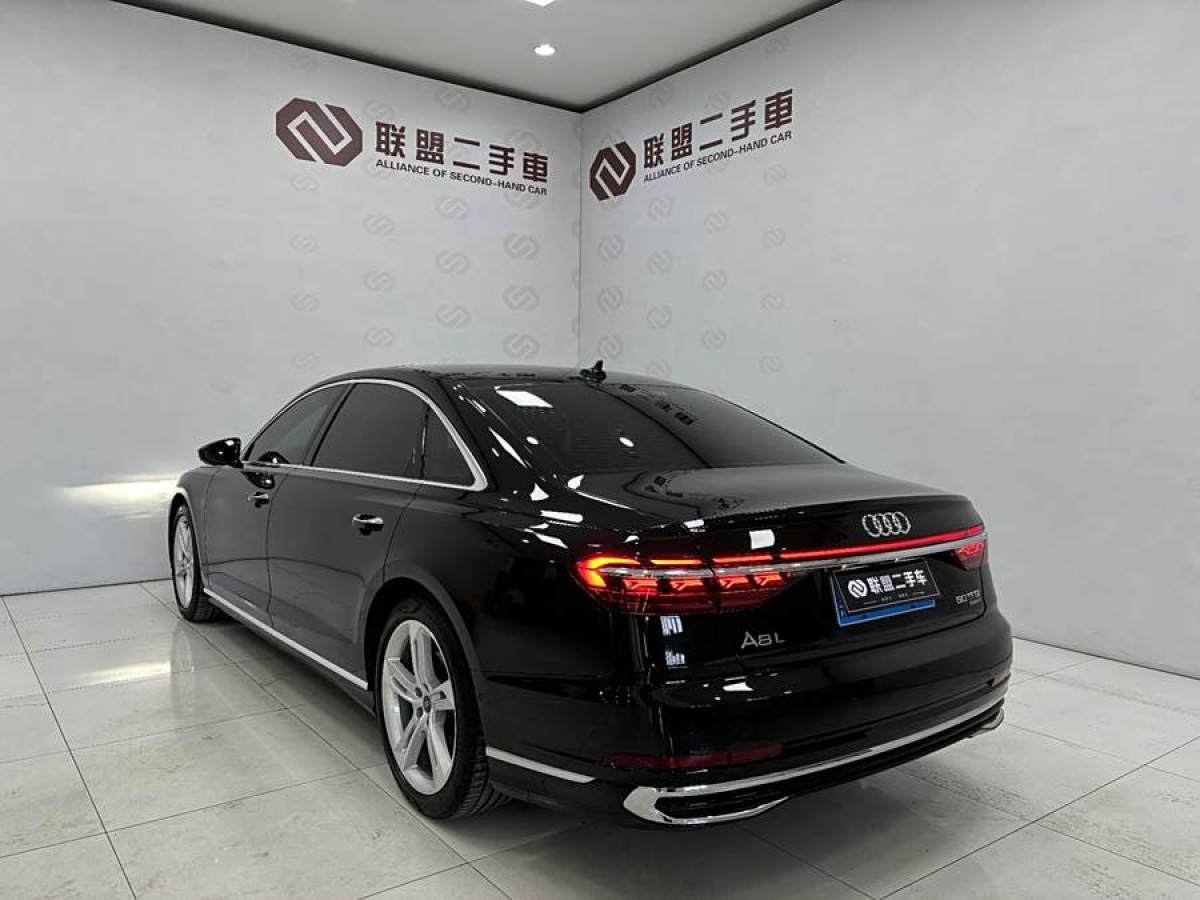 奧迪 奧迪A8  2023款 A8L 50 TFSI quattro 臻選型圖片