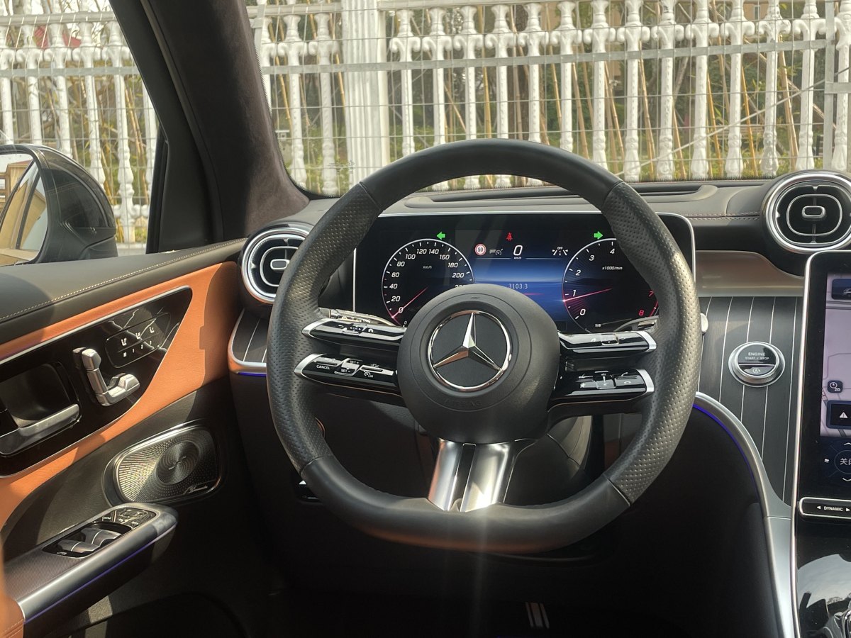 2023年5月奔馳 奔馳GLC  2024款 GLC 300 L 4MATIC 豪華型 7座