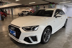 奥迪A4L 奥迪 40 TFSI 时尚动感型