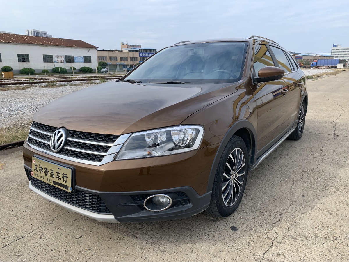 【柳州】2014年12月 大眾 朗境 2014款 1.4tsi dsg 自動檔