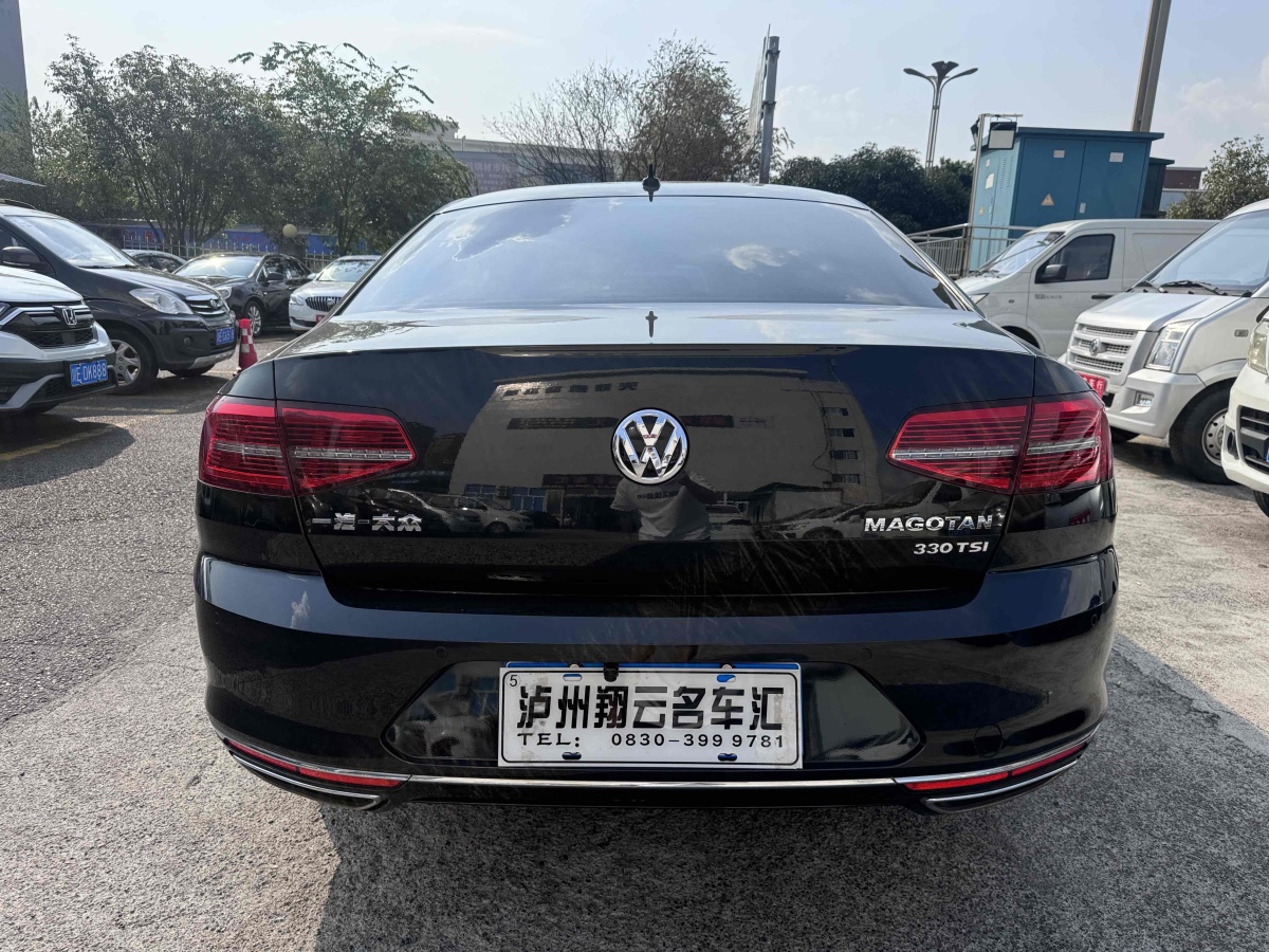 大眾 帕薩特  2017款 330TSI DSG領(lǐng)尊版圖片