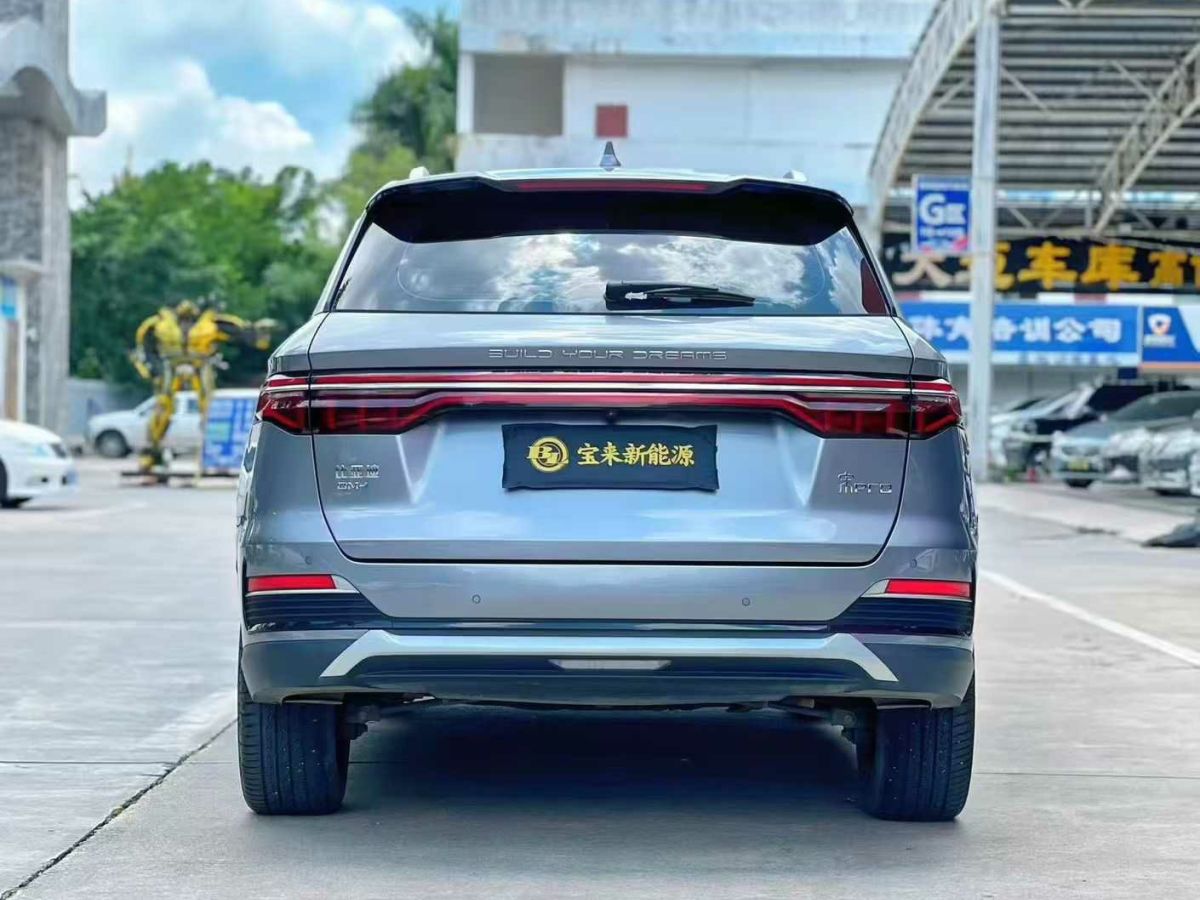 福特 全順  2022款 2.0T汽油自動(dòng)多功能商用車中軸低頂雙開尾門國(guó)VI圖片