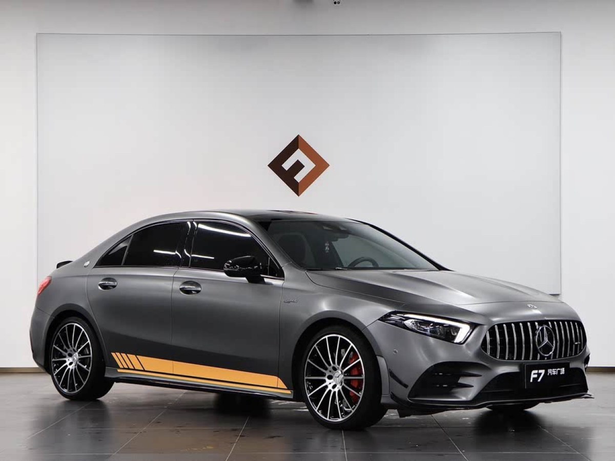 奔馳 奔馳A級AMG  2023款 AMG A 35 4MATIC圖片