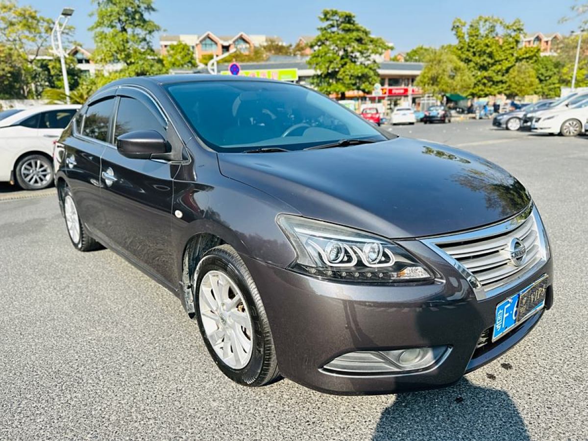 日產(chǎn) 軒逸  2012款 1.6XL CVT豪華版圖片