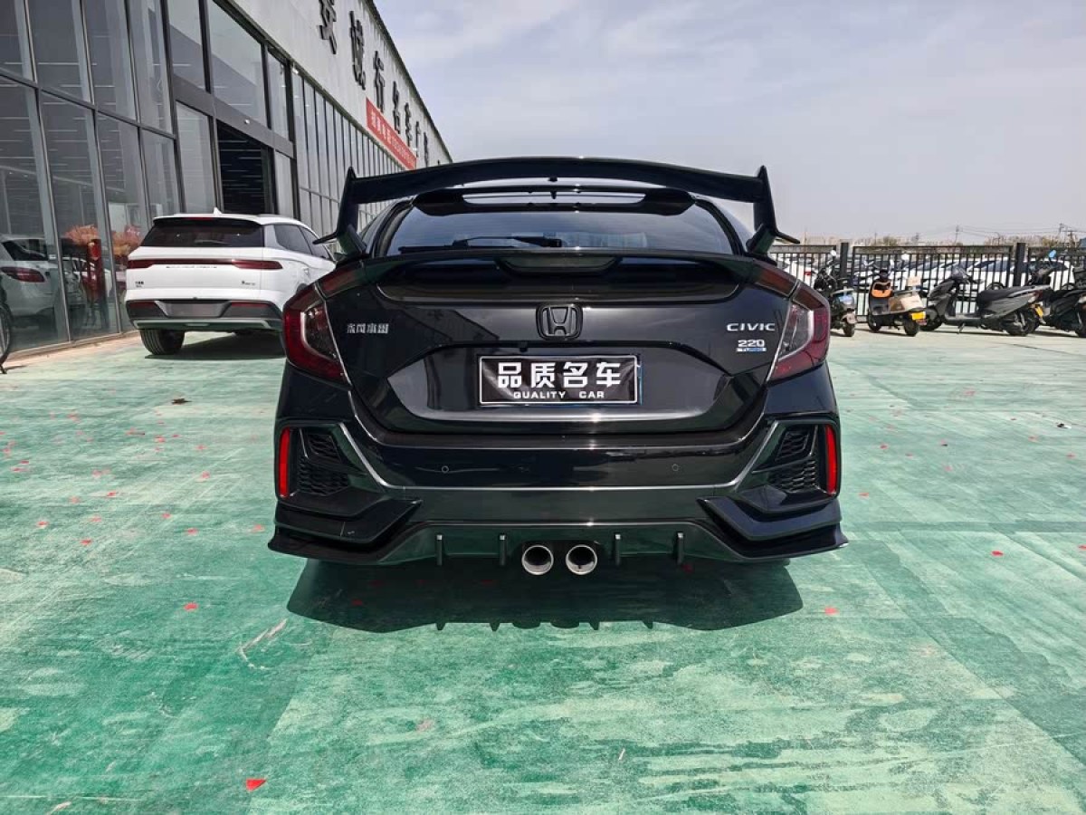 本田 思域  2021款 HATCHBACK 220TURBO CVT潮酷控圖片