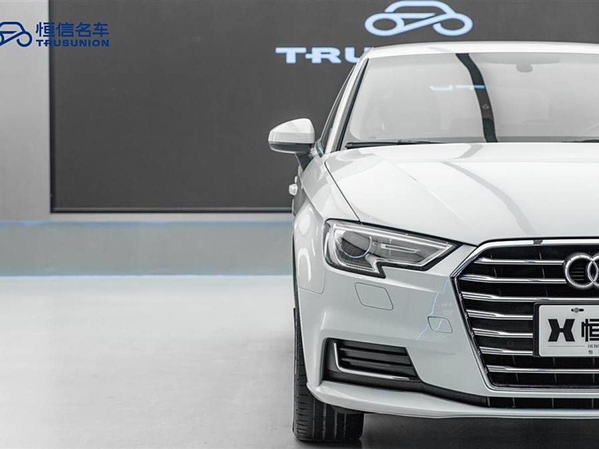 奧迪 奧迪A3  2019款 Sportback 35 TFSI 進(jìn)取型 國(guó)VI圖片