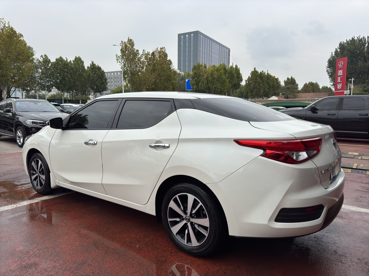 日產(chǎn) LANNIA 藍(lán)鳥  2021款 1.6L CVT炫酷版圖片