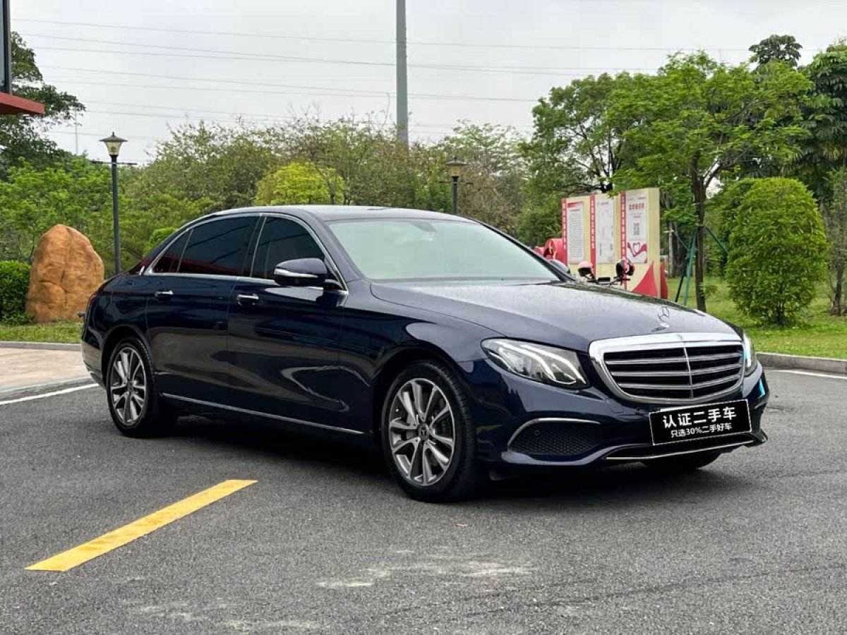 奔馳 奔馳E級  2018款 改款 E 300 L 時尚型圖片