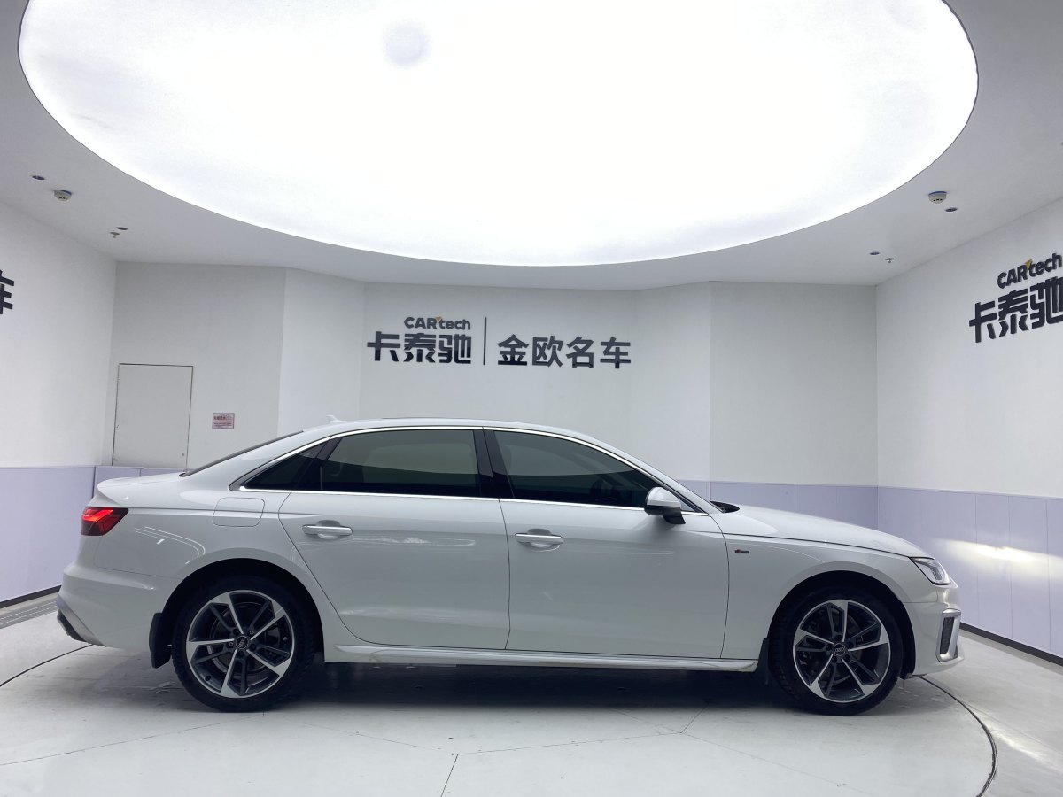 奧迪 奧迪A4L  2022款 40 TFSI 時尚動感型圖片