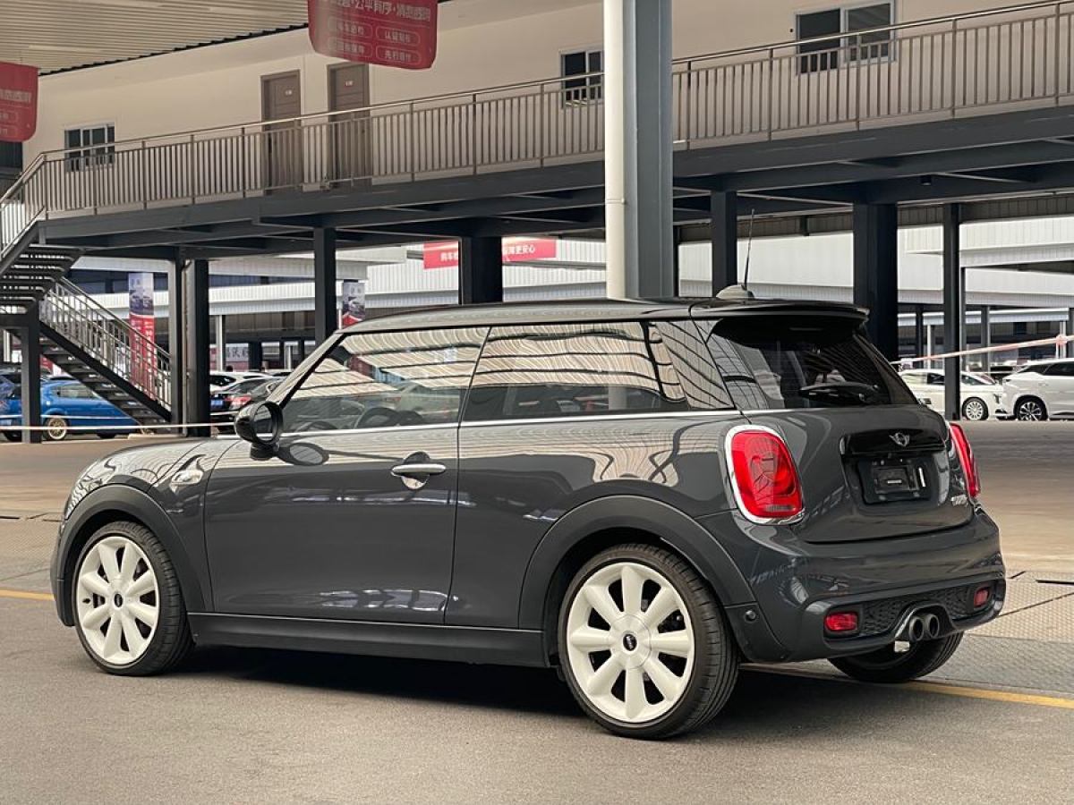 MINI CLUBMAN  2016款 改款 2.0T COOPER S圖片