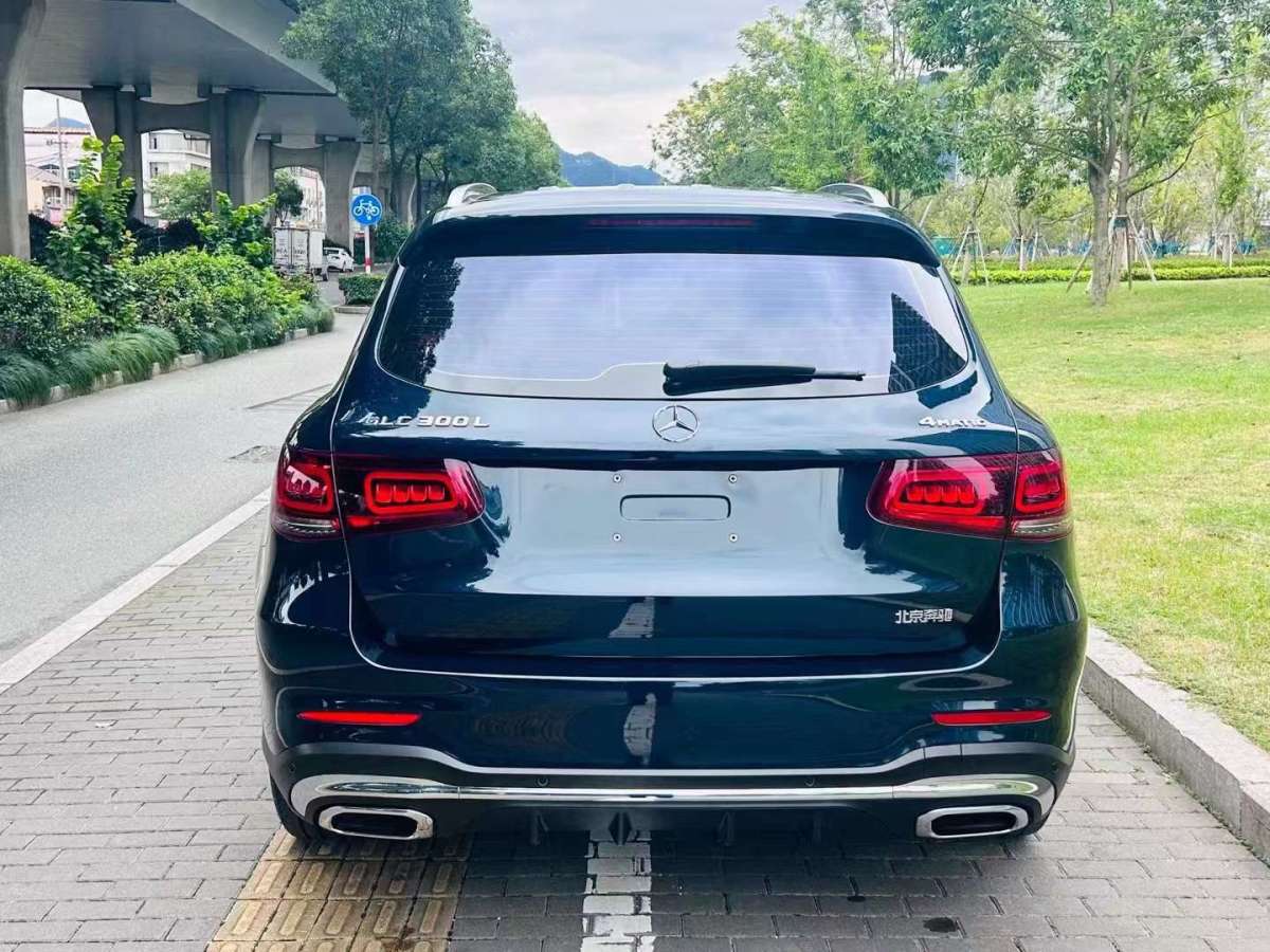 奔馳 奔馳GLC  2022款 GLC 300 L 4MATIC 動感型臻藏版圖片